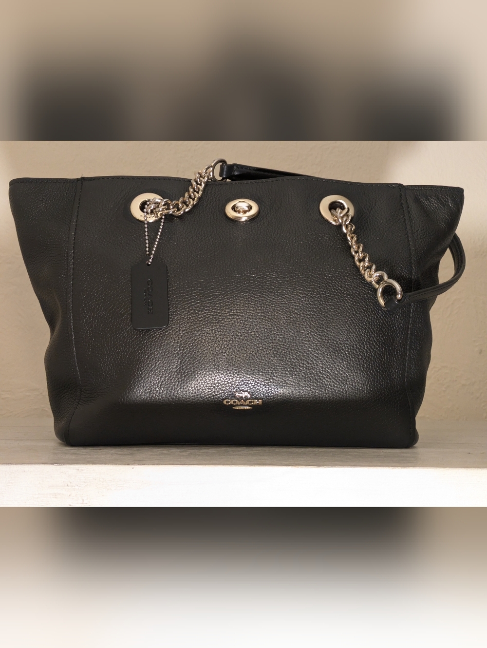 COACH 57107 Turnlock Chain Pebbled Black Leather Tote/ Shoulder Bag